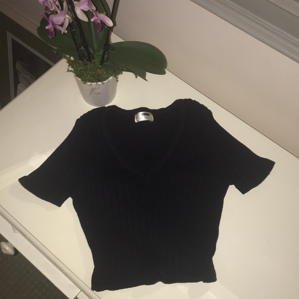 Black Stretchy crop top